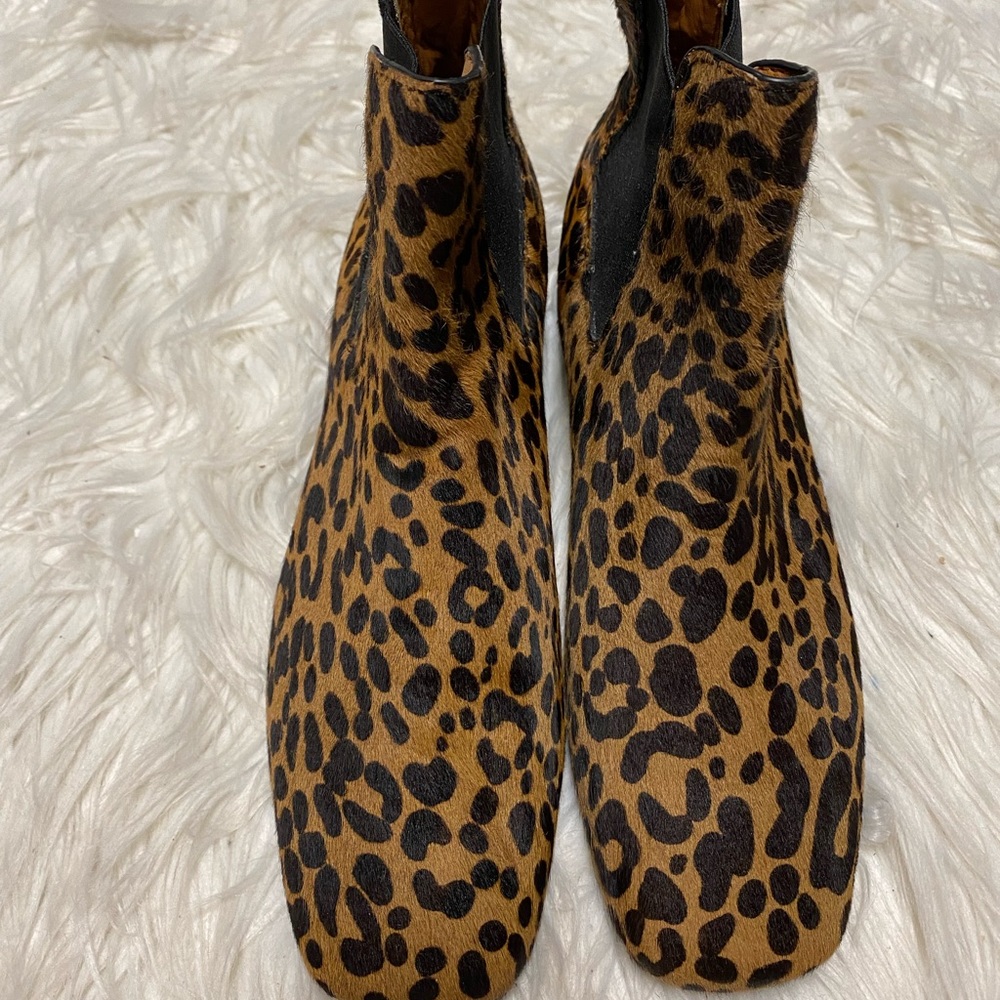 New Sarto Franco Sarto Size 6M Calf Hair Boots
